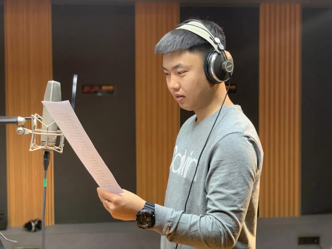 夜读《秋思&bull;亿秋》