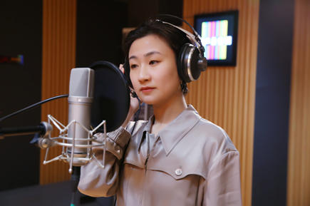 夜读《听听那冷雨》 