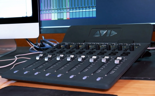 聊聊录音棚中的控制表面